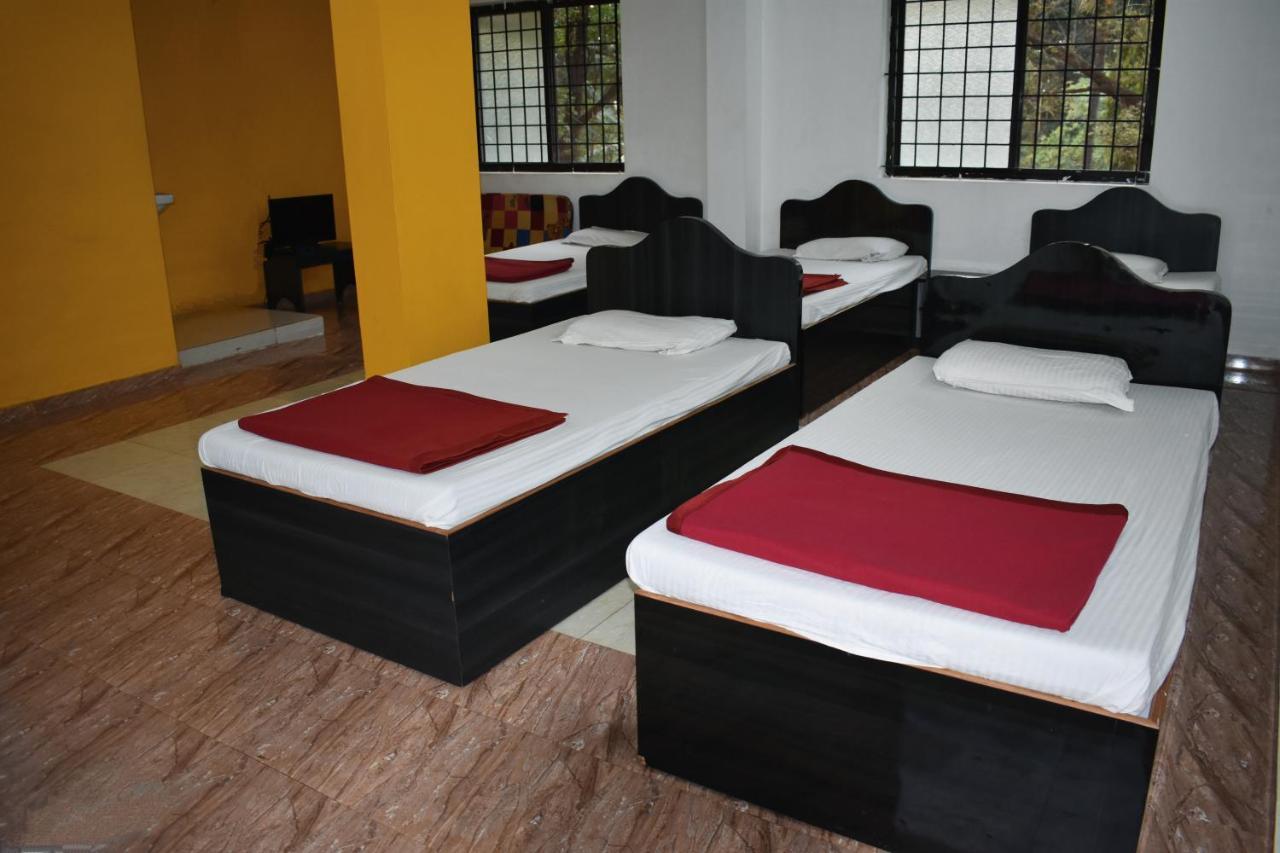 Hotel Gananjaya Gokarna  Exterior photo
